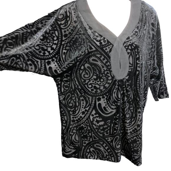 NWT Nic+Zoe Brocade Velvet Black Splitneck Tunic with Tank-size Small - Picture 4 of 14